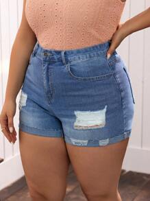 SHEIN LUNE Plus Size Front Button Pocket Distressed Simple Casual Denim Shorts - Light Wash - View 5