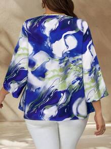 EMERY ROSE Áo sơ mi cổ tròn tay 3/4 in họa tiết tie dye ngày lễ cỡ lớn cho nữ - Xanh đậm - Xem 2