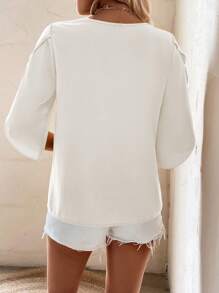 SHEIN LUNE Camisa de vacaciones informal de unicolor con cuello asimétrico y manga acampanada