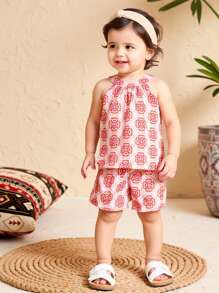 SHEIN Baby Girl Clothing Baby Girl Outfits Vintage Printed Neck Hanging Loose Top And Shorts Summer Leisure Versatile Set