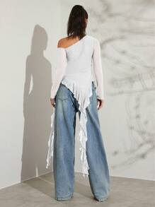 Glamine 浪漫春季不对称水母丝带荷叶边下摆不对称斜肩短袖纯色紧身弹力网眼女式T恤 - 白色 - 查看 2