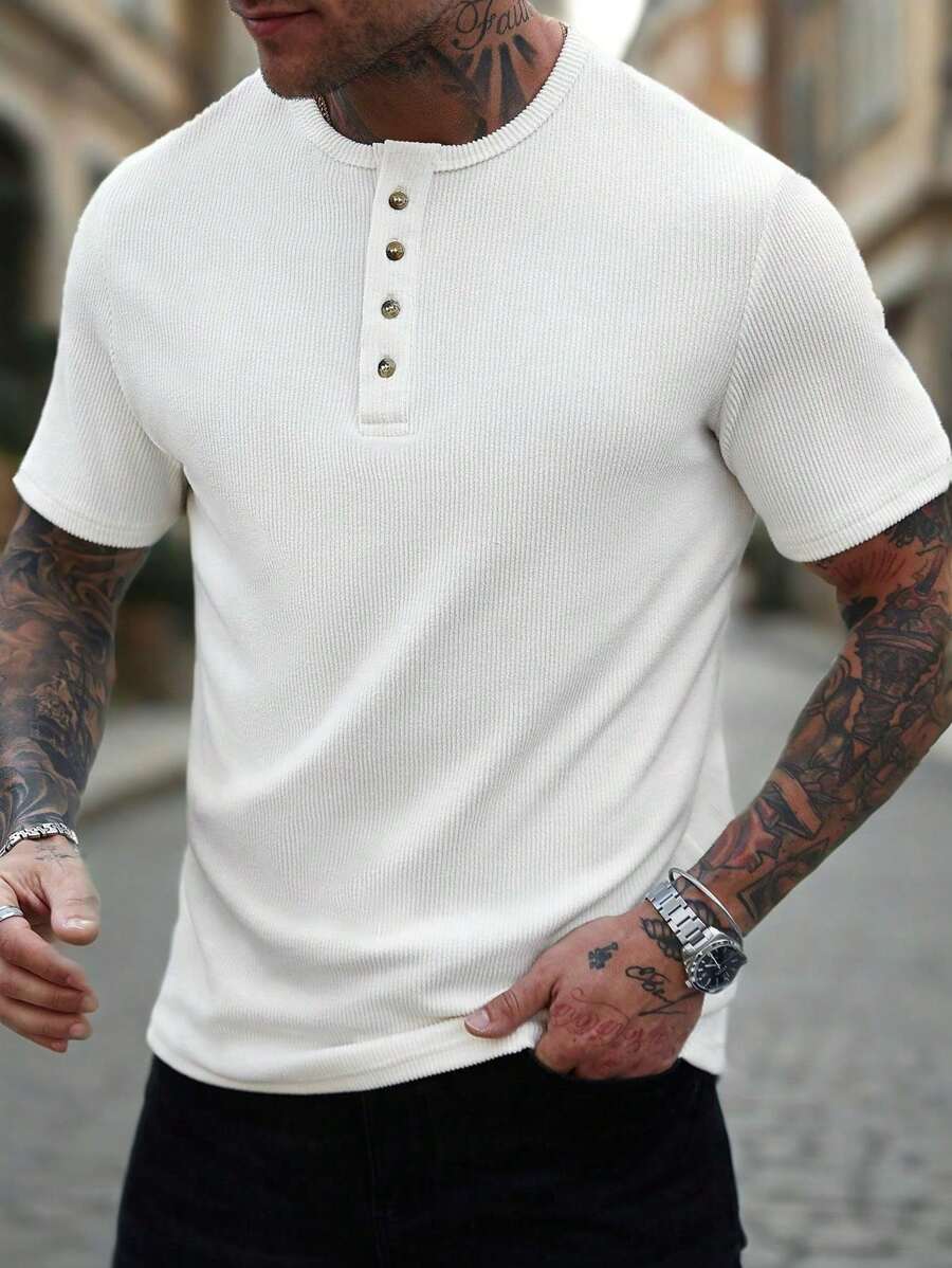 Manfinity Homme Men's Textured White T-Shirt For Casual Summer With V-Neck Short Sleeve Henry Color Block