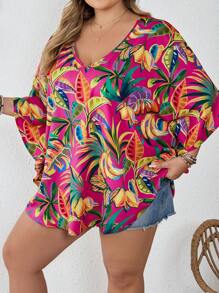 SHEIN CURVE+ 大码 V 领热带花卉印花荷叶边袖宽松衬衫，适合度假穿着