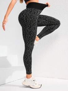 Easithlete 无缝高弹力豹纹提花打底裤