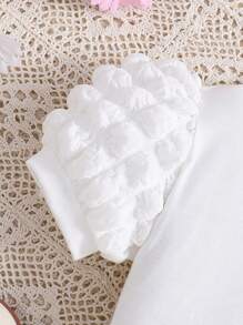 SHEIN Young Girl Casual Minimalist St. Patrick's Day Clover Print Short Sleeve Round Neck T-Shirt, Suitable For Summer - White - View 4