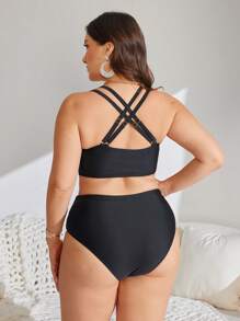 SHEIN Swim Curve Plus Size 2 Pieces Solid Color Crisscross Strap Ruched Regular Triangle Bikini Set For Women, Summer Beach Vacation - Black - View 2
