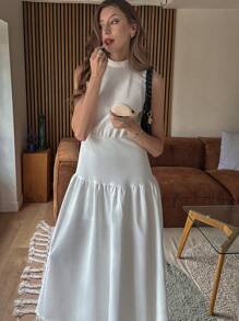 Chiquease Elegant Minimalist Sleeveless A-Line Dress, Fitted Waist Elastic Knitted Lady's Apparel, Daily Versatile, Spring/Summer - Apricot - View 1