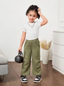 SHEIN 2pcs/Set Young Girl Knitted Solid Color Round Neck Pleated Top And Loose Casual Cargo Pants'