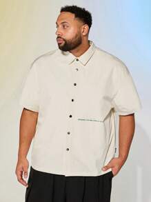 EASEVO Plus Size Men's Casual Loose Fit Beige Letter Print Woven Short Sleeve Shirt