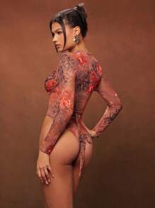 Hauture Summer Women Outfit, Women Clothes, Fashionable Sexy Red And Brown Leopard Floral Print Long Sleeves Hollow-Out Criss-Cross Bodysuit, Women Tops, Women Bodysuits, Long Sleeve Top, Going Out Tops, Sexy Women Tops. For Date Night, Concerts, Performances, Parties, Clubs, Evening, Music Festivals
