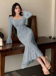 DAZY Damen Kleid mit quadratischem Ausschnitt, Langarm, Strukturstoff, elegant, mit Rüschen, Herbstkleid