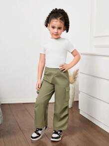 SHEIN 2pcs/Set Young Girl Knitted Solid Color Round Neck Pleated Top And Loose Casual Cargo Pants'