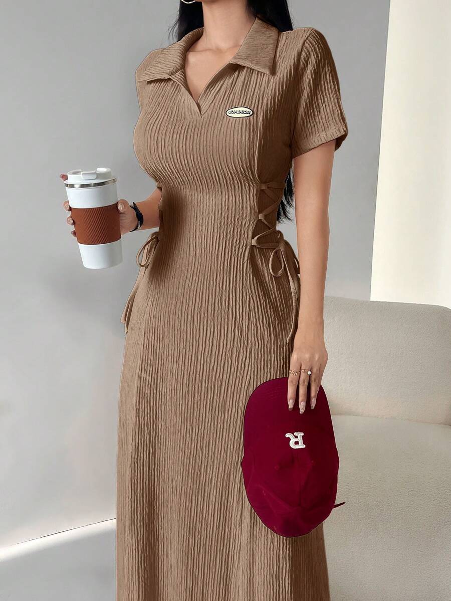 Modelyn 女士纯色贴花系带领短袖连衣裙长款女装