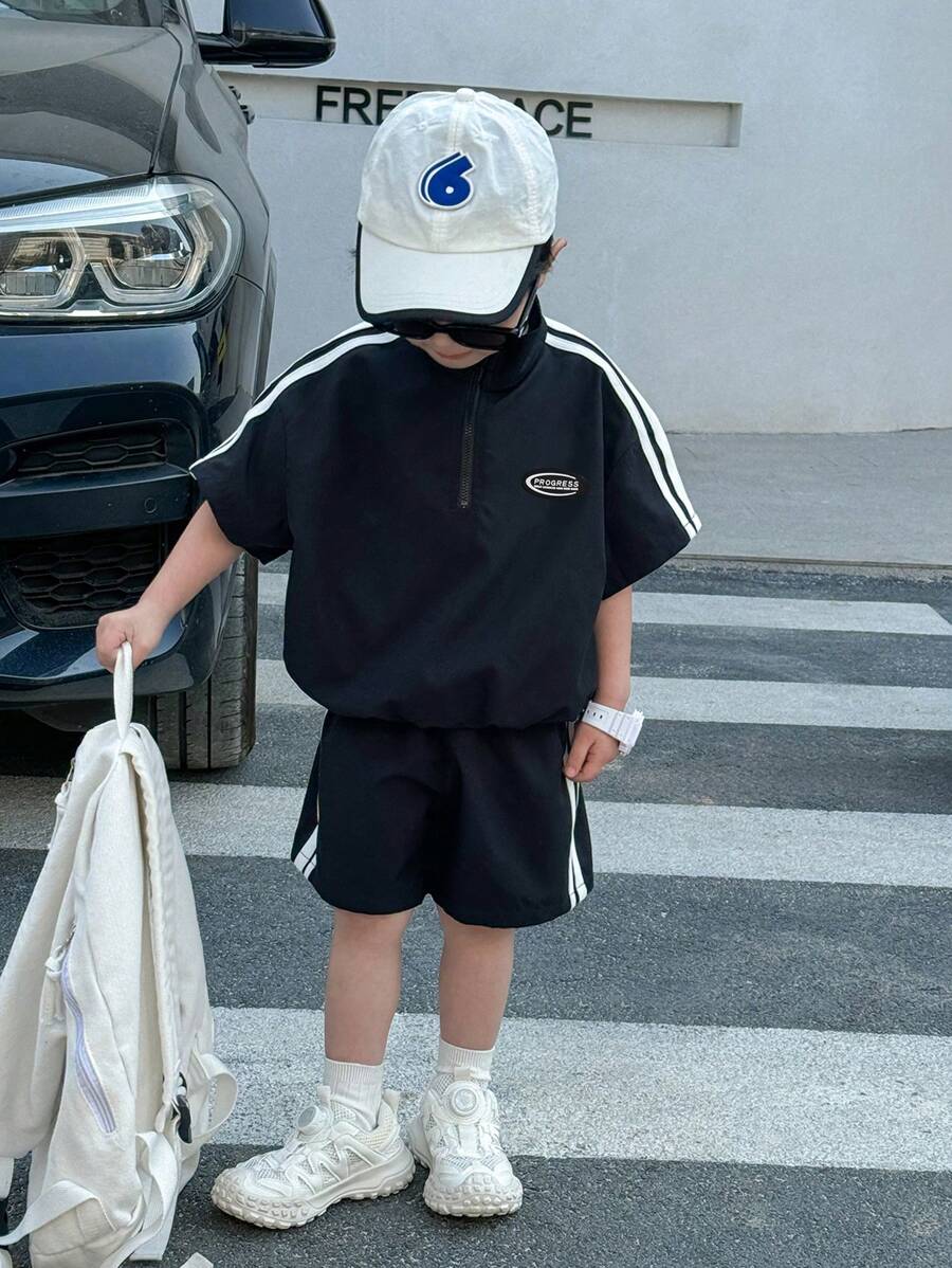 SHEIN 2pcs/Set Tween Boys Loose Fit Casual Versatile Fashion Stylish Korean/Japanese Style Simple Sporty Chic Stand Collar Zip-Up Short Sleeve T-Shirt And Shorts Set, Suitable For Spring/Summer, Everyday, Workout, Outings, School, Gatherings, Holidays, Photoshoots, Back-To-School Season