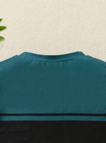 SHEIN 2pcs Young Boy Printed Color Block Sports & Leisure Comfortable Outfit, Summer (Getaway, Holiday, Travel, Relax, Sunbathing) - Green - View 4