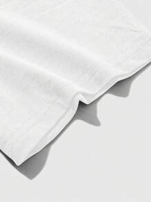 Manfinity EMRG 男士休闲标语印花圆领短袖 T 恤，男士时尚 T 恤，男士 T 恤，男士 T 恤 - 白色 - 查看 4