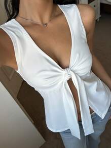 SHEIN EZwear Weißes gestricktes ärmelloses Crop Top mit Bindedetail für Frauen
