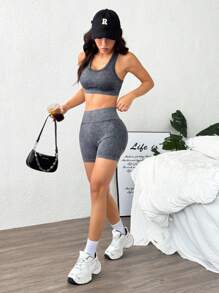 Easithlete 无缝运动瑜伽双层背心和骑行短裤套装/吸汗健身锻炼/运动瑜伽/户外跑步/舒适健身女式套装女士健身套装 - 黑色 - 查看 3