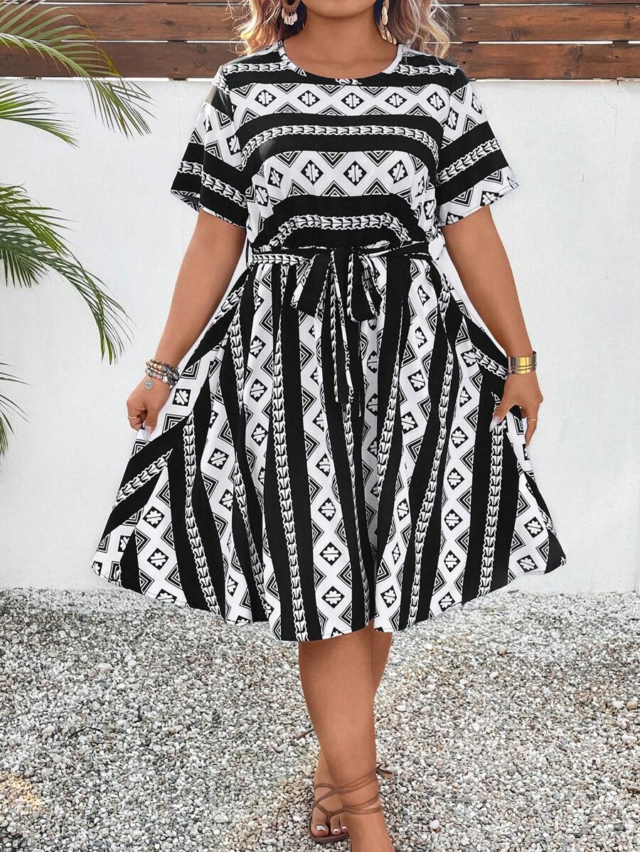 Breezaya Plus Size 1pc Woven Retro Print Fitted Regular Dress - Black - View 1