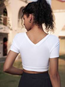 Hanevo 女士休闲针织弹力 V 领白色短款 T 恤 - 白色 - 查看 6