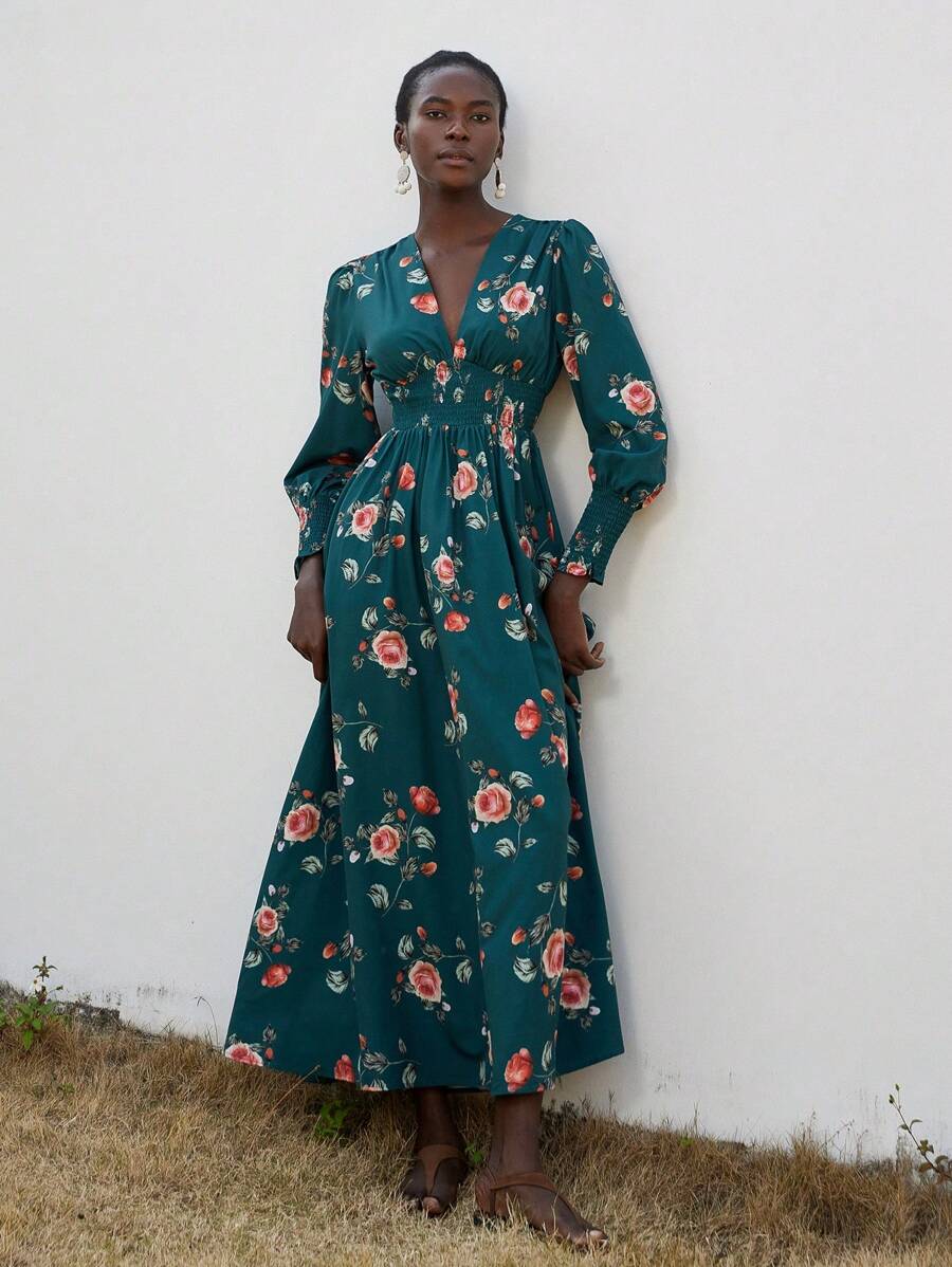 Aveloria Modichic 浪漫印花深 V 领收腰修身长袖连衣裙，优雅法式风格