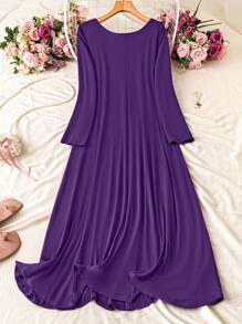 SHEIN LUNE Vestido morado de manga larga y cuello redondo de corte amplio para mujer de talla grande, outfit de mujer burdeos de largo maxi para Navidad