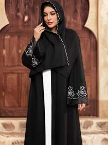 Al Najma 大码女式花卉刺绣长袖超长阿拉伯长袍外套，端庄长袍 - 黑色 - 查看 1