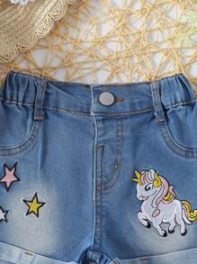 Baby Girls Star Embroidered Reverse Hem Design Denim Shorts, Casual Simple Versatile Washed Jeans - Medium Wash - View 4