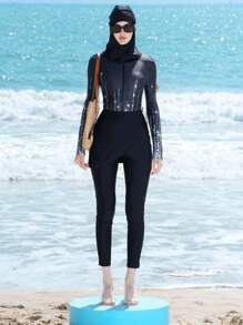 Swim Shayni 4 件套女士全覆盖防晒衣套装：黑白渐变印花长袖拉链连体泳衣、紧身裤和帽子 - 黑色 - 查看 1