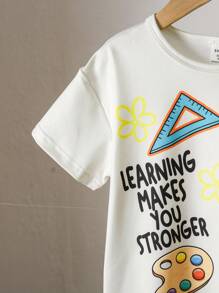 SHEIN مجموعة تي شيرت بأكمام قصيرة وشورت كاجوال بطبعة شعار للأولاد، مناسبة للصيف 2 قطعة/طقم - لون مشمشي - مشاهدة 7