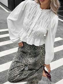 SHEIN Essnce Casual Women's Solid Color Ruffle Bell Sleeve Pleated Single Breasted Blouse