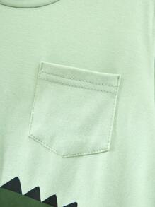 SHEIN مجموعة تي شيرت كاجوال بأكمام قصيرة وبتصميم قصدير 3D مطبوع وبنطلون للأنشطة الخارجية في الربيع والصيف، مناسبة للاستخدام اليومي والرياضي للأولاد الصغار 2 قطعة