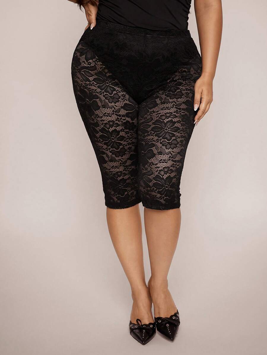 SHEIN BAE Plus Size Women's Black Lace Semi-Sheer Cami Shorts, Elegant & Sexy, Suitable For Dailywear, Vacation - Black - View 1