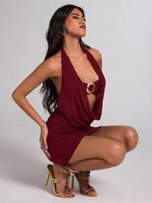 SHEIN BAE 女士棕色露背金属装饰露背镂空性感迷你连衣裙，女士夏季服装，女士夏季连衣裙，女士沙滩装，女士约会夜装，热带度假女士服装，狂欢节服装，情人节连衣裙 - 酒紅色 - 查看 1