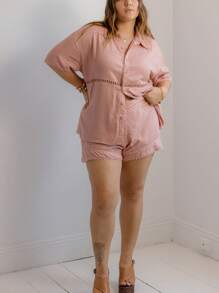 Aralina 曲线夏日度假海滩度假蕾丝插扣短裤