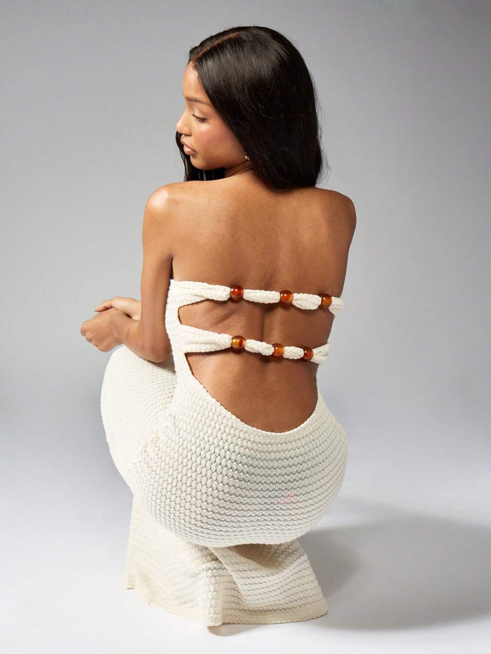 knitted maxi dress with open back product info and reviews MISSGUIDED Knit Design Bead Trim Detail｜MISSGUIDED Womens dresses