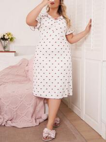 SweetSlumber Plus Size Women Bowknot Print Ruffle Hem Short Sleeve Nightgown - Red and White - View 3