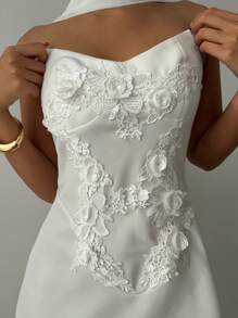 Aloruh Women Floral Embroidery Decor Tube Top Mini Dress