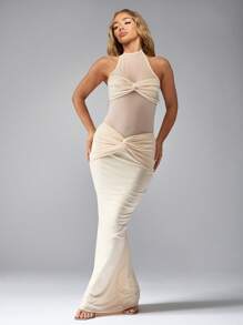 MISSGUIDED Halter Neck Evening Gown Twisted Front Detail Fishtail Maxi Dress Floor Length Special Occasion Wedding Guest Glamorous Party Formal Gown - Apricot - View 3