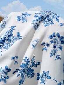 SHEIN 孕妇花卉印花束腰休闲细肩带连衣裙，适合度假、沙滩装 - 藍白色 - 查看 4