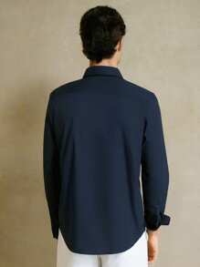 Manfinity VCAY Áo sơ mi nam tay dài công sở đơn hàng khuy cong viền cong bằng cotton trơn - Màu xanh hải quân - Xem 2