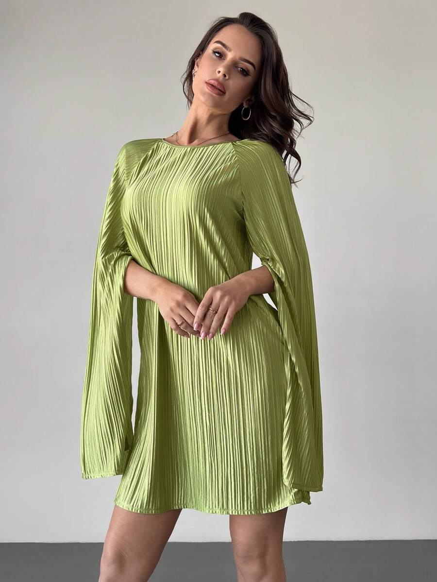 SHEIN Privé 女士优雅褶皱绿色斗篷连衣裙 - 綠色 - 查看 1