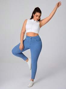 SHEIN Essnce Plus Size Front Button Pocket Simple Slim Fit Casual Jeans Stretchy Knit Denim Apple Bottom Jeans - Blue - View 5