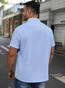 Manfinity Homme Plus Size Men's Solid Color Short Sleeve Single Breasted Pocket Casual Shirt - Baby Blue - View 2