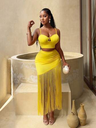 BamGleam 2025 女士春夏黄色性感无袖马甲搭配褶皱拼接流苏套装，适合度假
