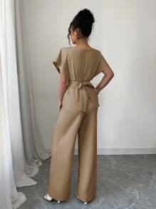 Elenzga Damen einfarbiger drapierter V-Ausschnitt Geraffter Taille Lässig Jumpsuit - Braun - Übersicht 2