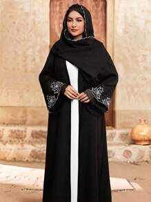 Al Najma 大码女式花卉刺绣长袖超长阿拉伯长袍外套，端庄长袍 - 黑色 - 查看 4