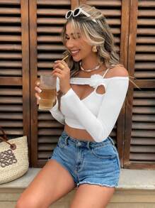 Chiquease 1 Stück Damen Off-Shoulder Shirt mit 3D Blumen Dekor und Hohlmuster, Langarm Crop Top für Frühling/Sommer