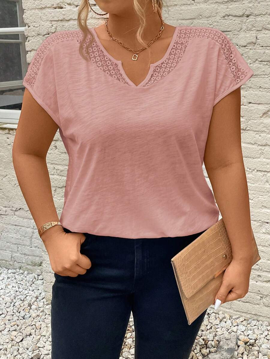 SHEIN Frenchy Summer Lace Splicing Vacation Plus Size V-Neck Tee With Cut-Out Details - Dusty Pink - View 1