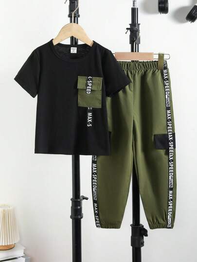 SHEIN 男孩色塊字母細節編織帶t恤和貨運褲2件套裝